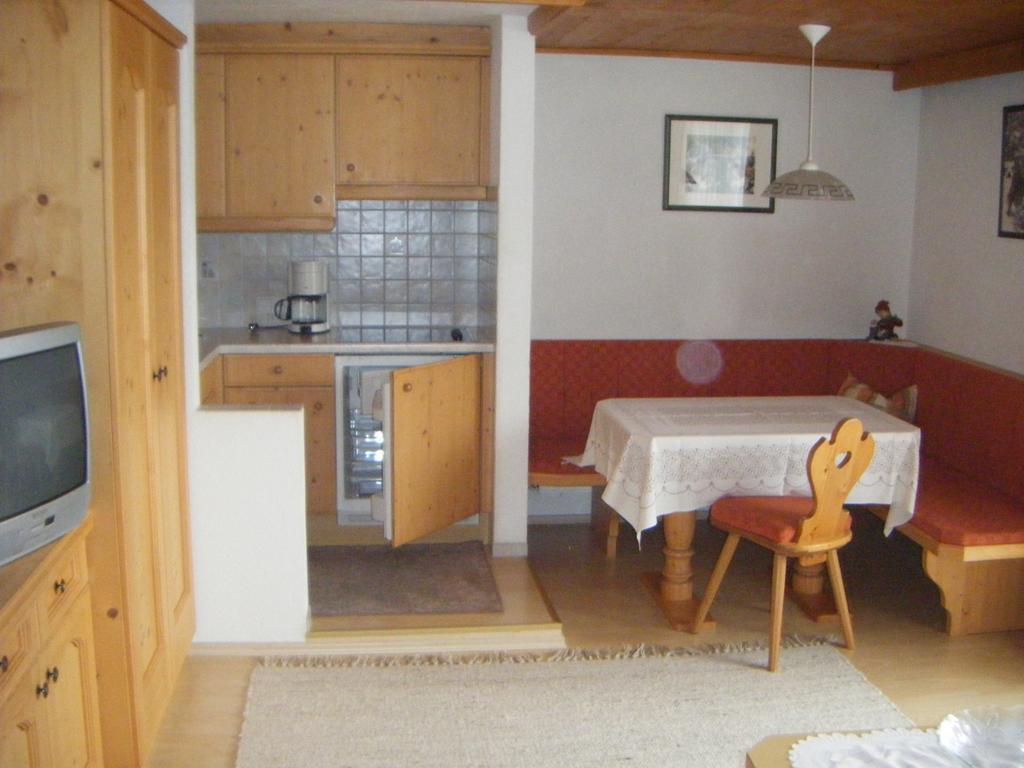 ליוטאש Ferienwohnung Fischerhof מראה חיצוני תמונה